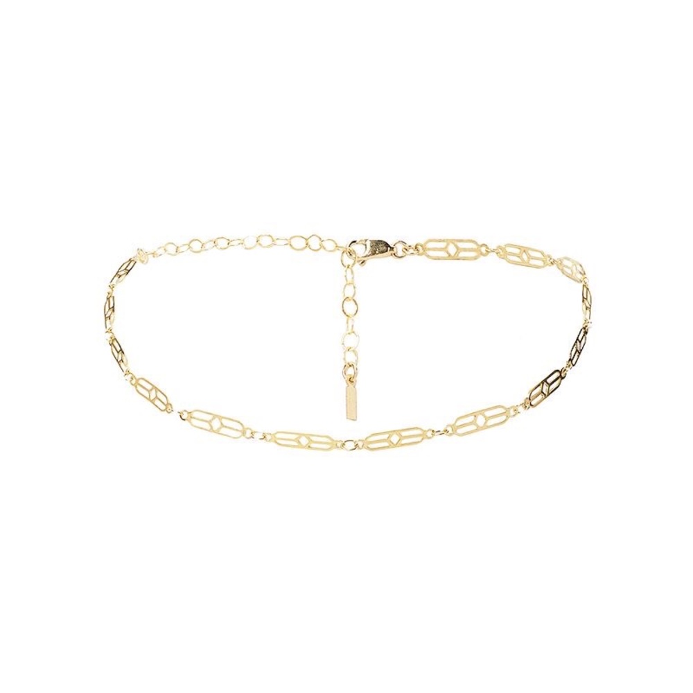 are you am i kinga choker